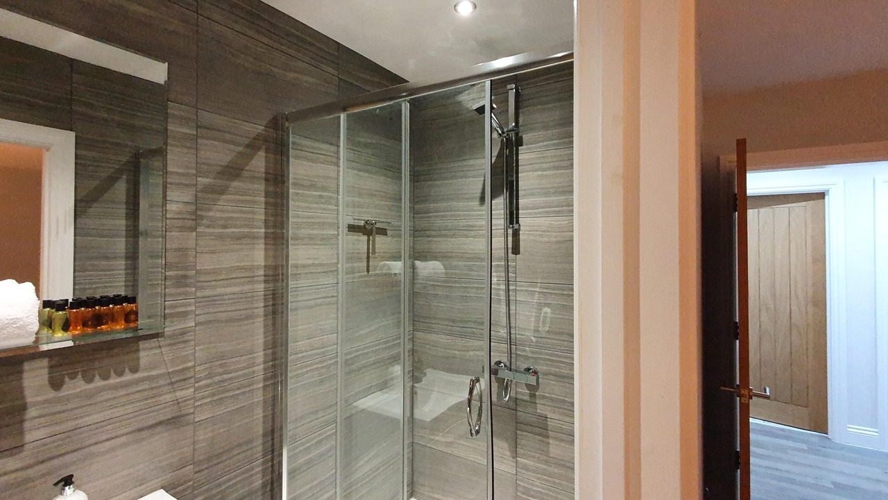 Photo of Bathroom in Brentwood