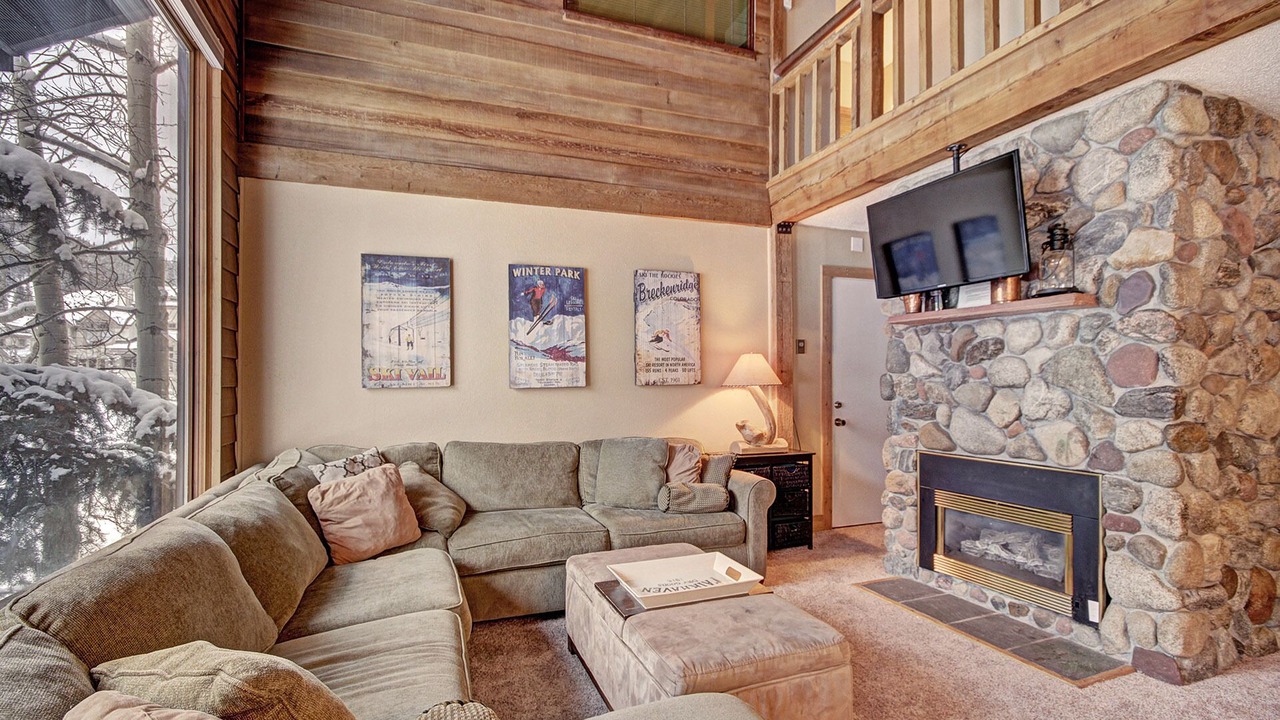 Photo of Livingroom in East Village at Copper