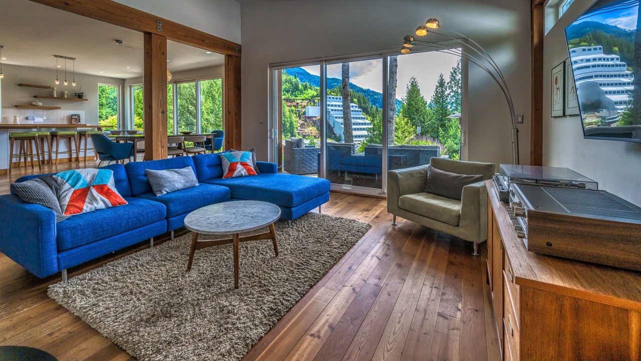 Photo of Livingroom in Britannia Beach