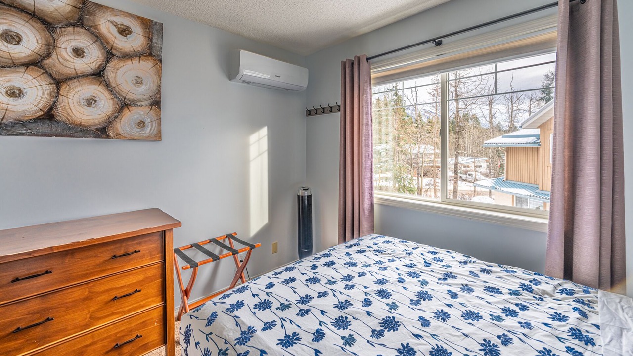 Photo of Bedroom in Harvie Heights