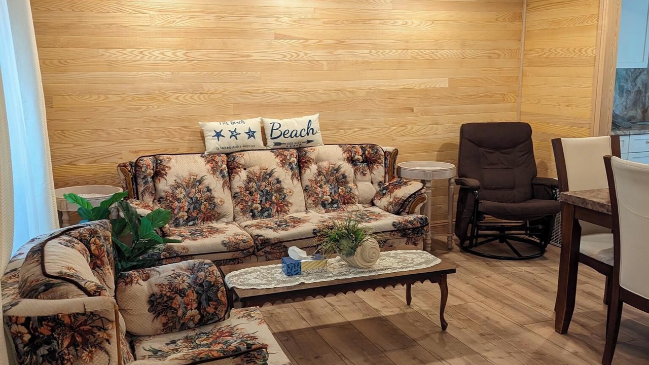 Photo of Livingroom in Sauble Beach