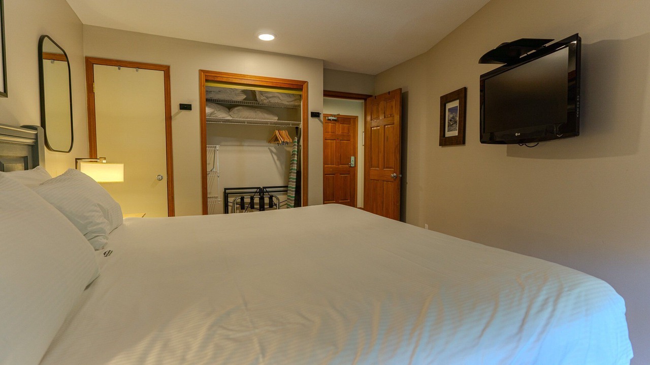 Photo of Bedroom in Whistler
