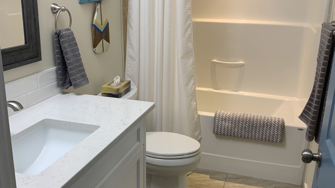 Photo of Bathroom in Okanagan-Similkameen