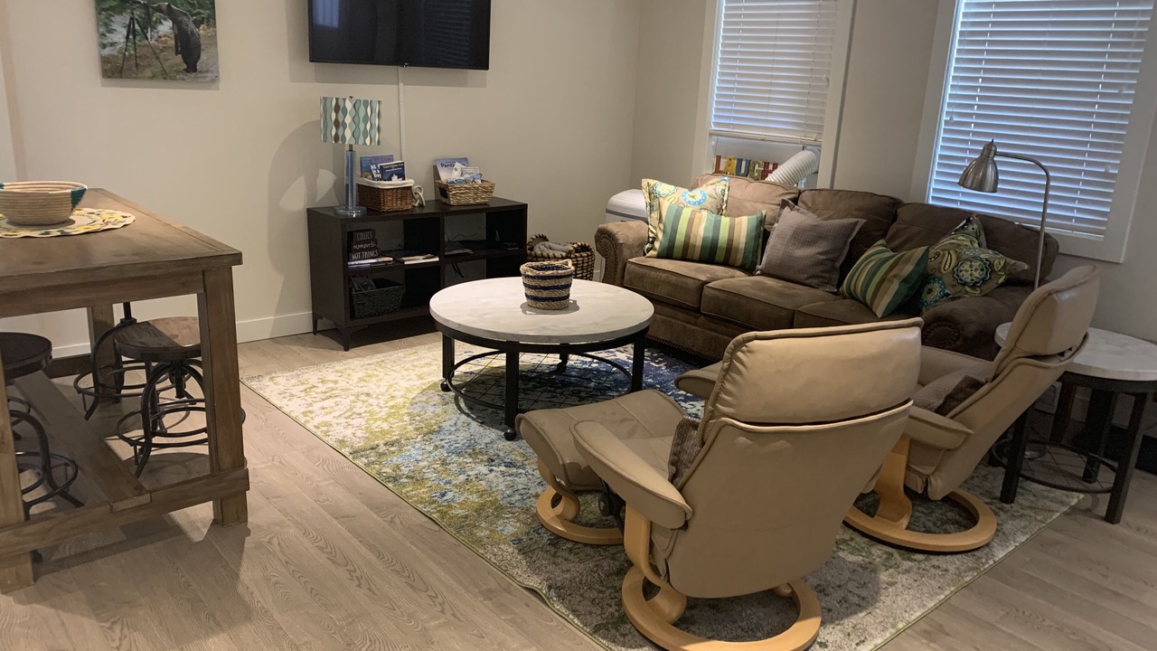 Photo of Livingroom in Okanagan-Similkameen