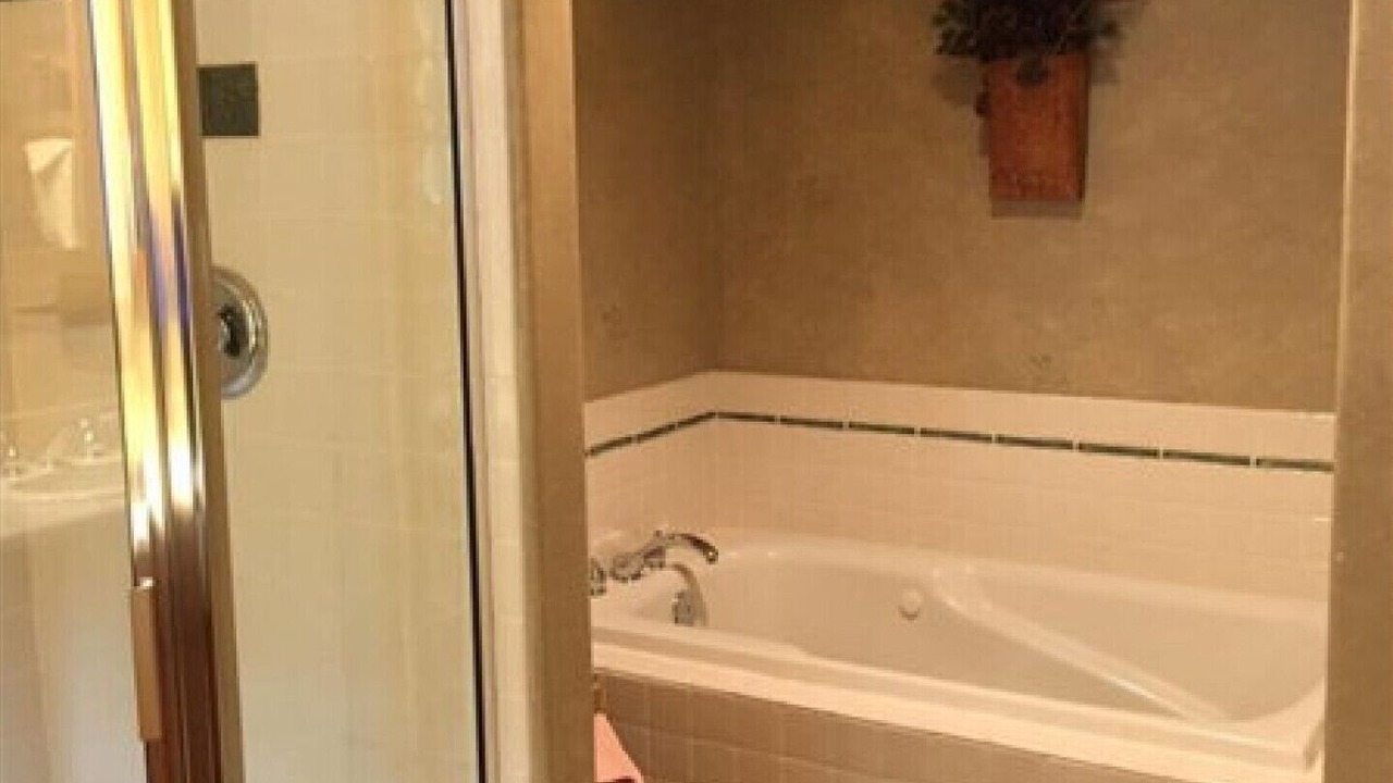Photo of Bathroom in Nordic Estates