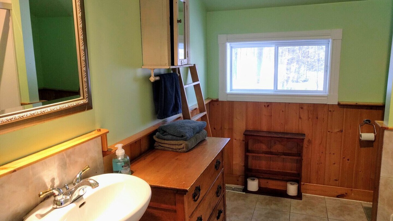 Photo of Bedroom in Mille-Isles