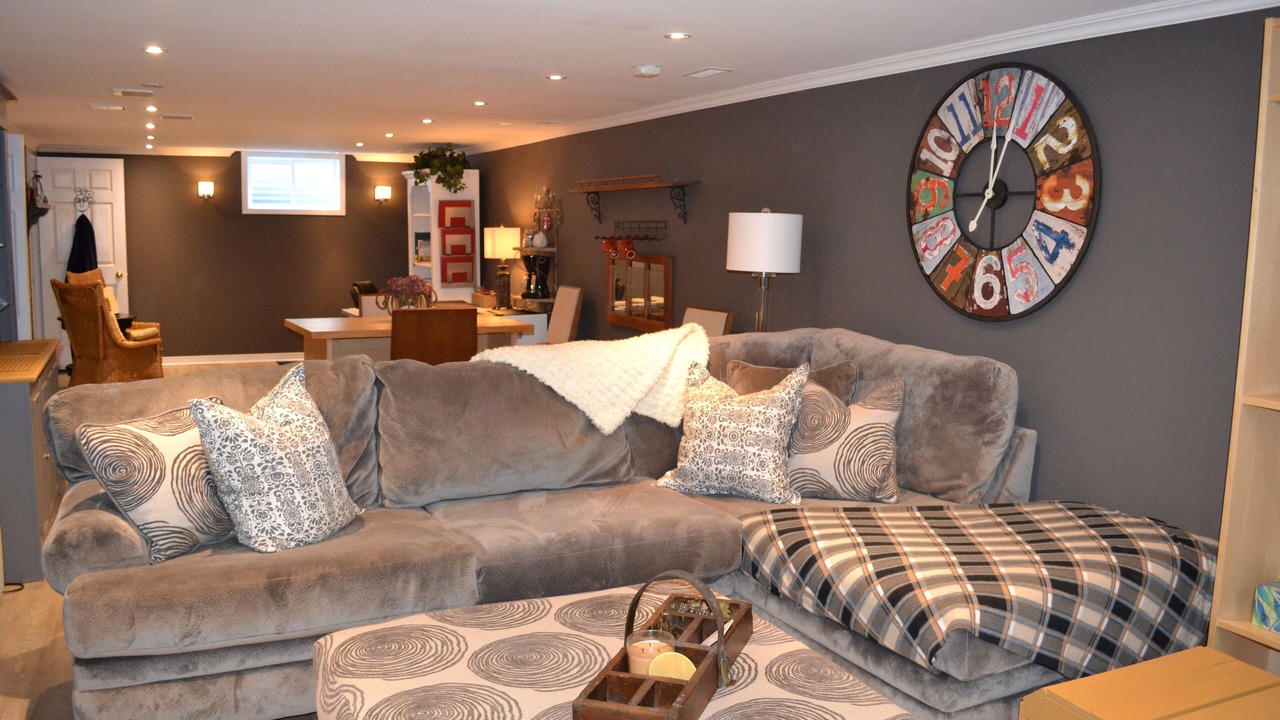 Photo of Livingroom in Burlington