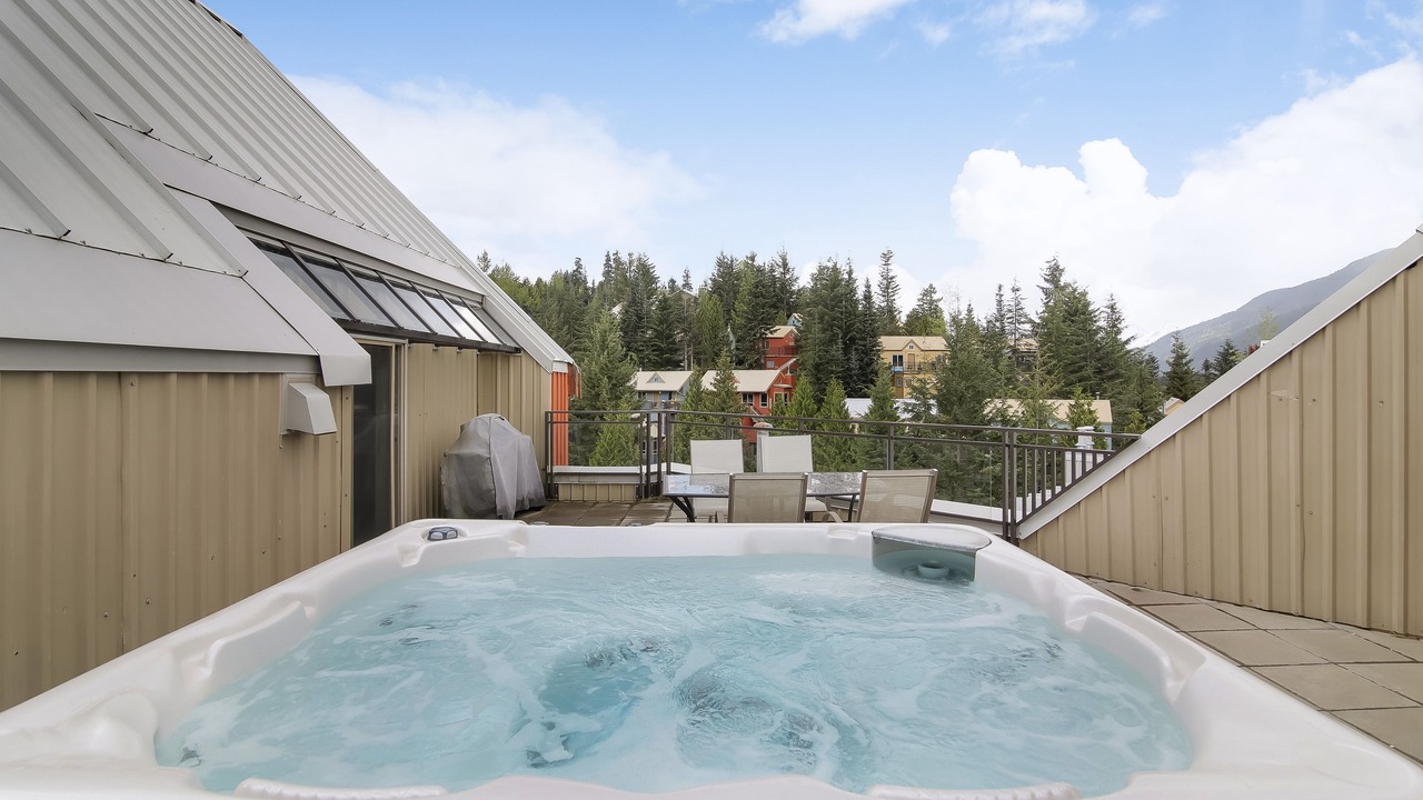 Photo of Patio Balcony in Whistler Creekside