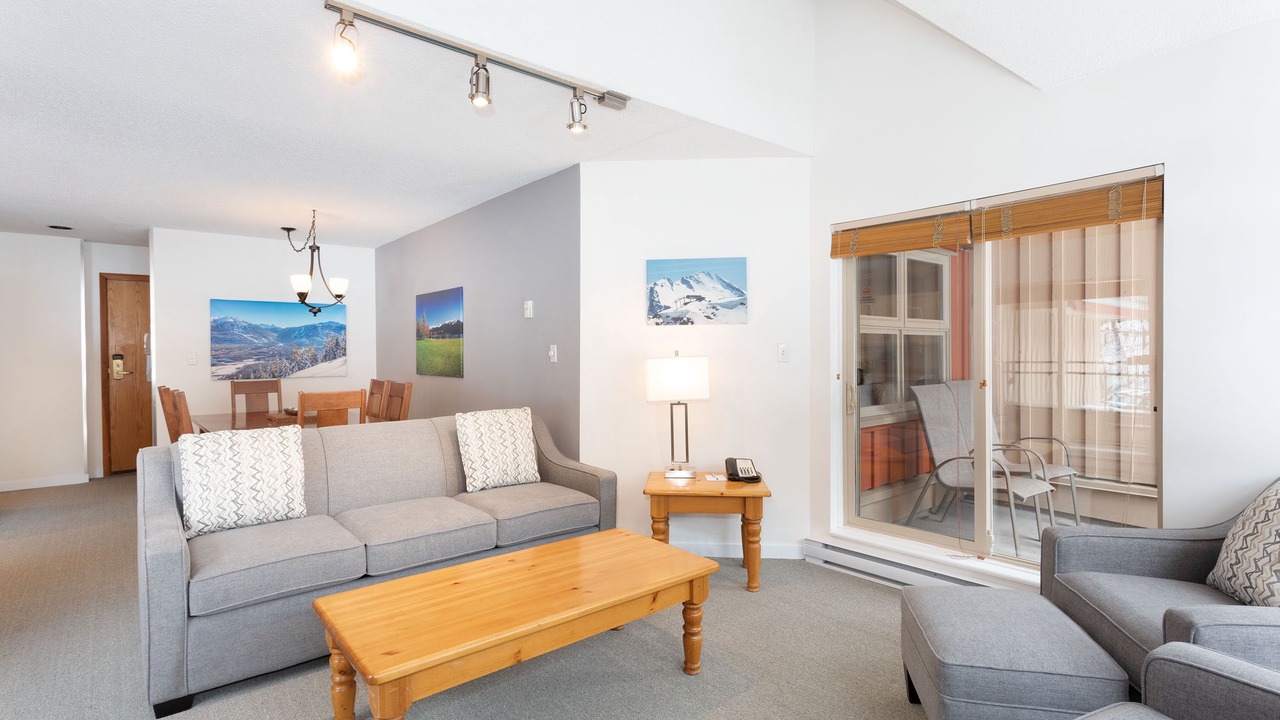Photo of Livingroom in Whistler Creekside