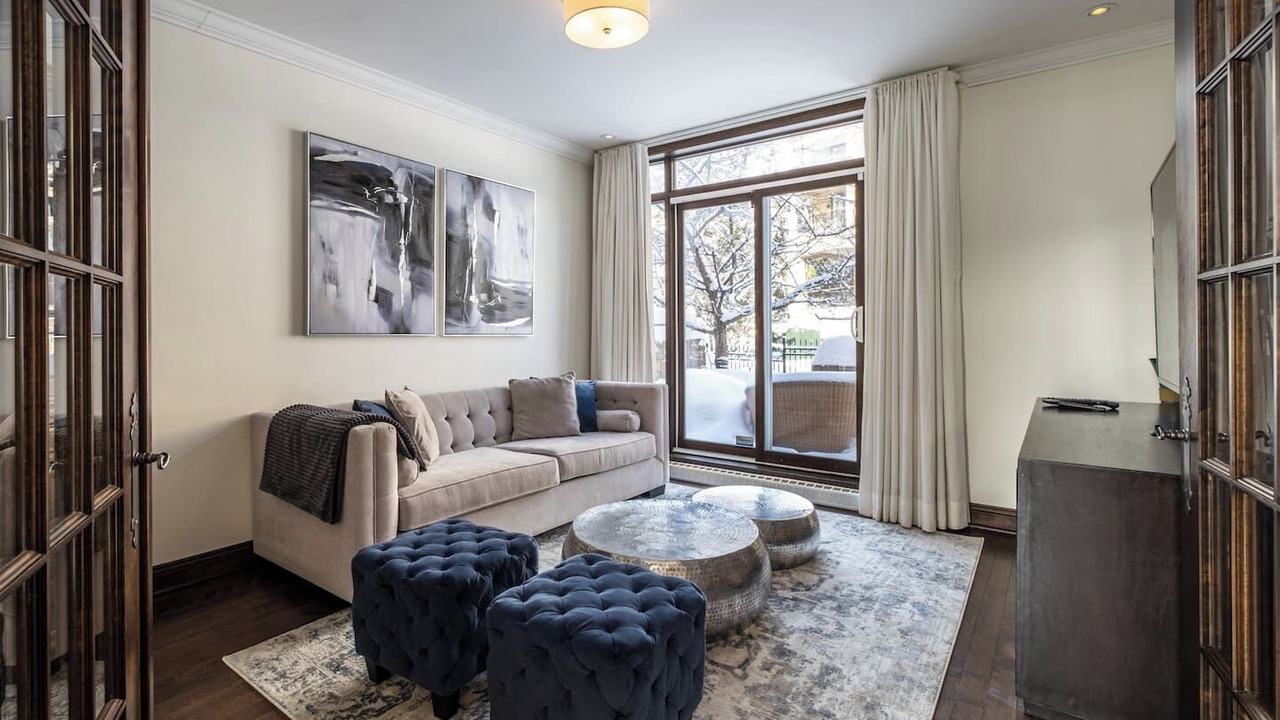 Photo of Livingroom in Mont-Tremblant Pedestrian Village