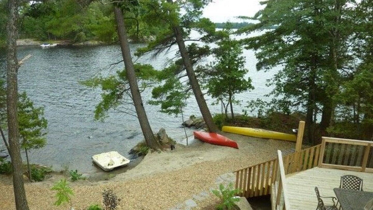 Photo of Others in McKellar