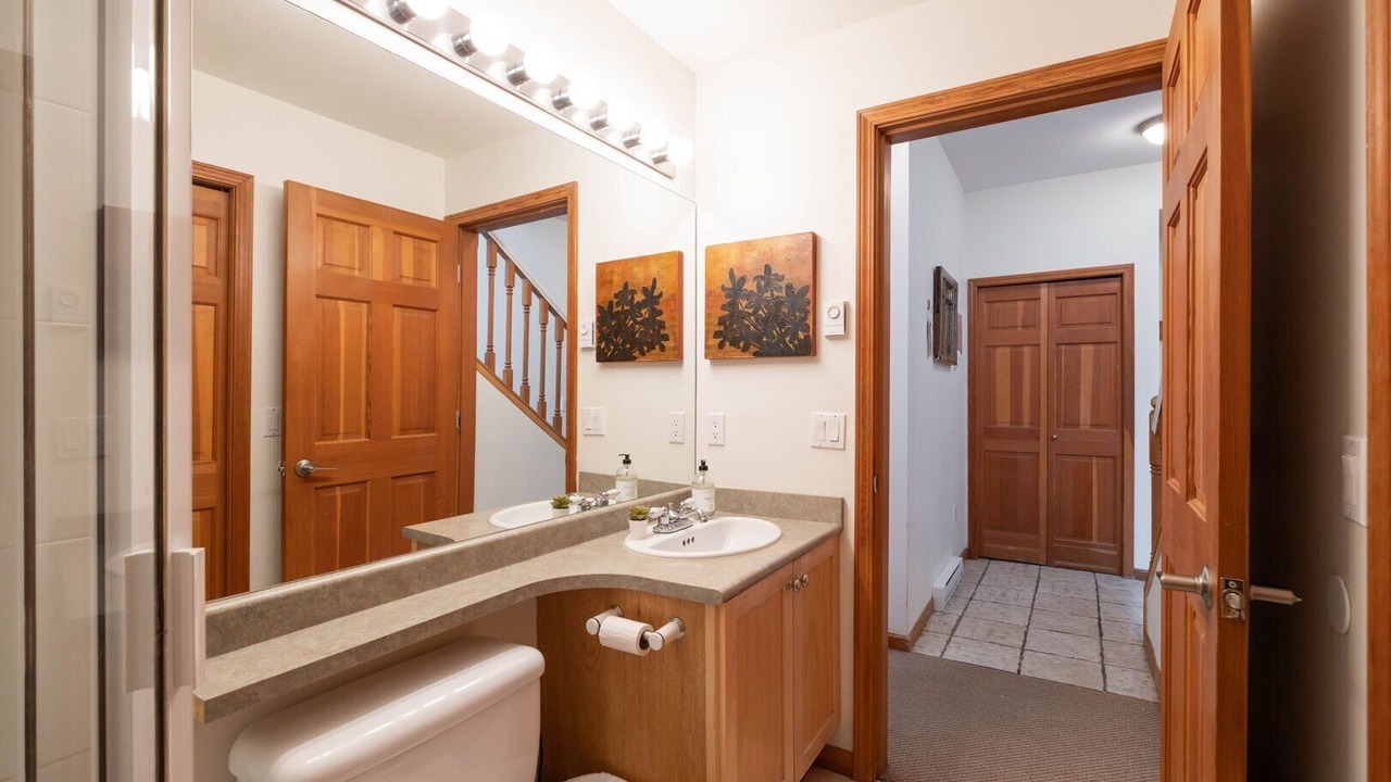 Photo of Bathroom in Village North