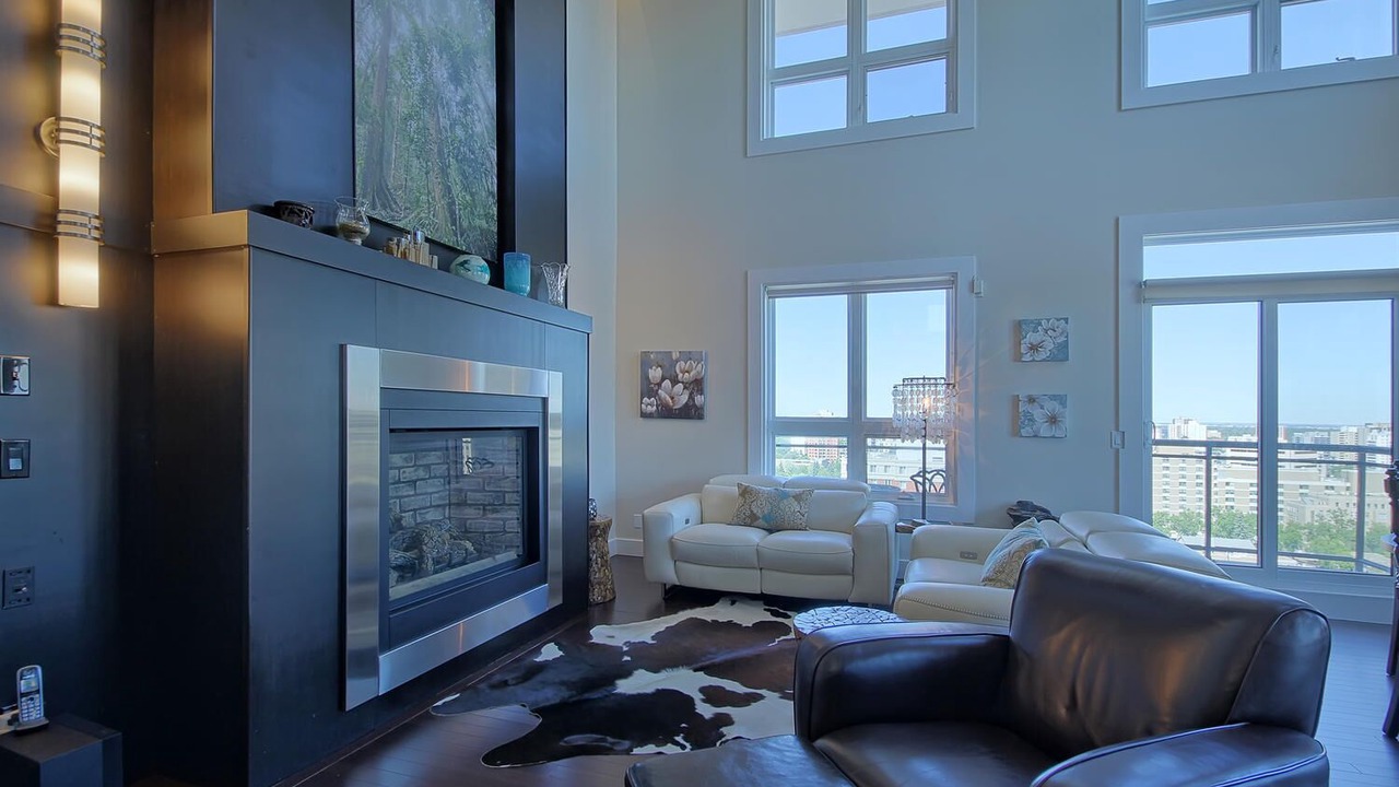 Photo of Livingroom in North Central Edmonton