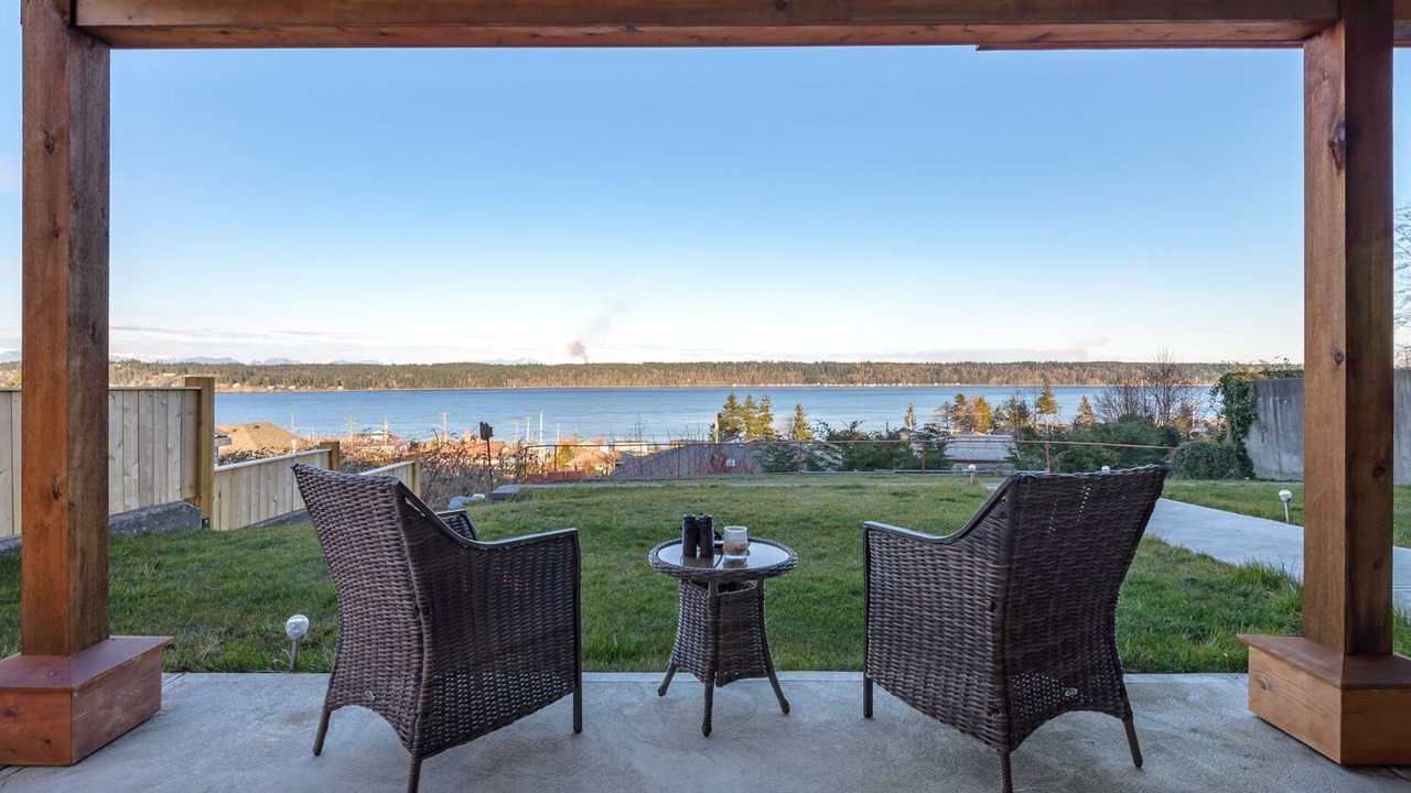 Photo of Patio Balcony in Campbell River