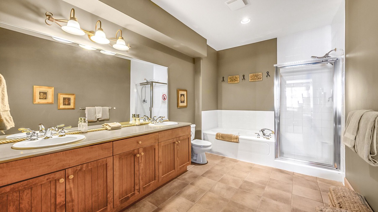 Photo of Bathroom in Big White Ski Resort