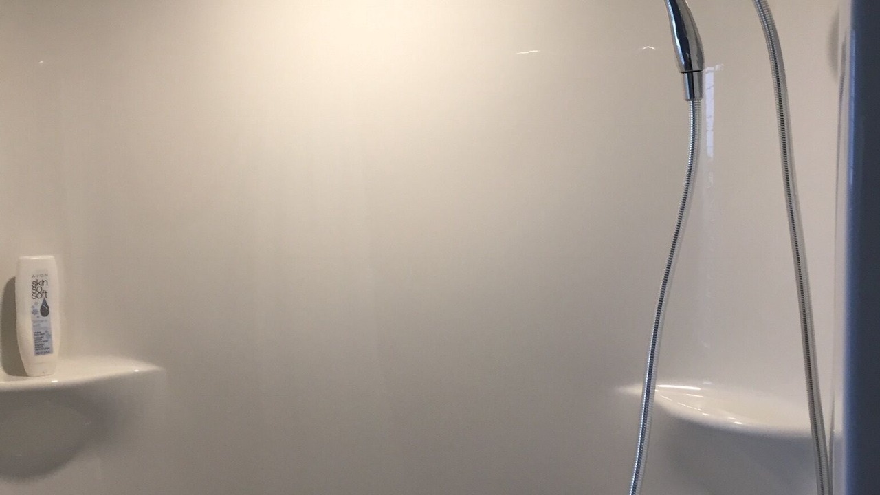 Photo of Bathroom in Darnley