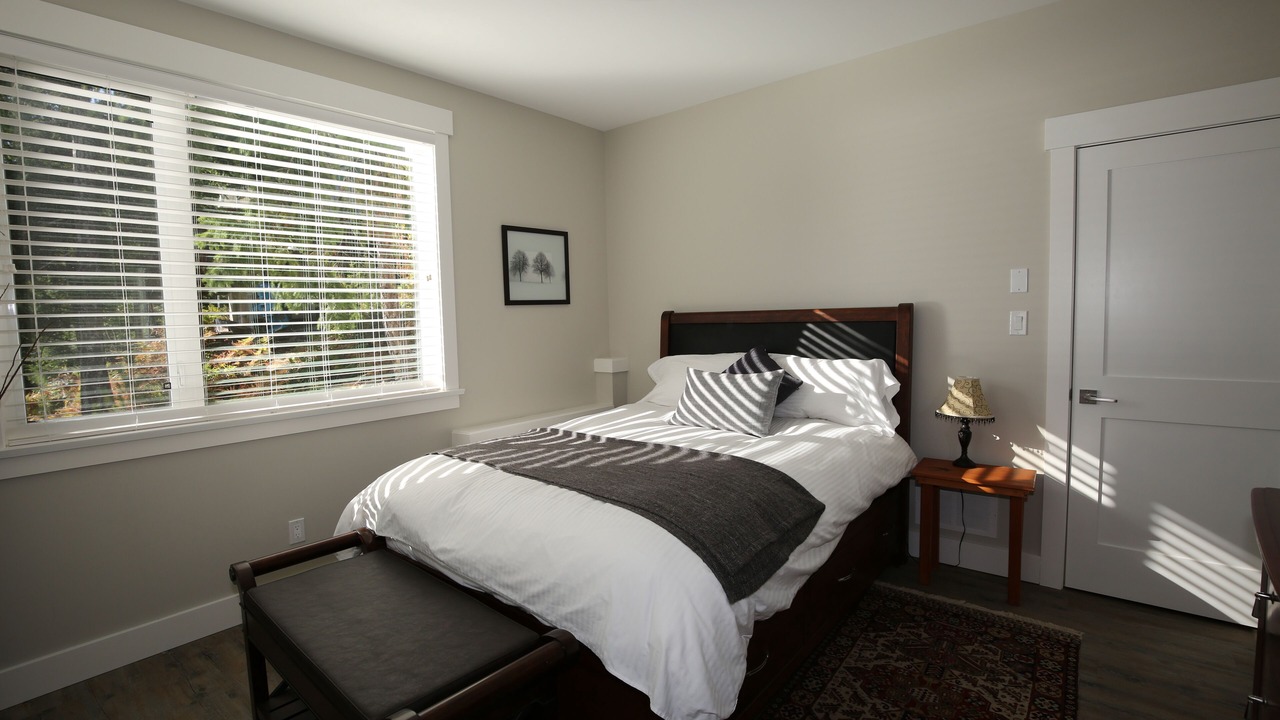 Photo of Bedroom in Port Alberni