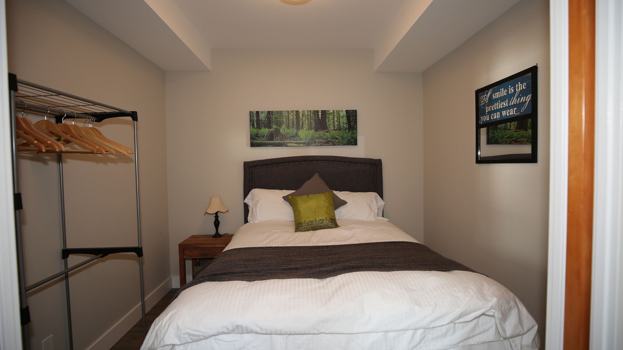 Photo of Bedroom in Port Alberni