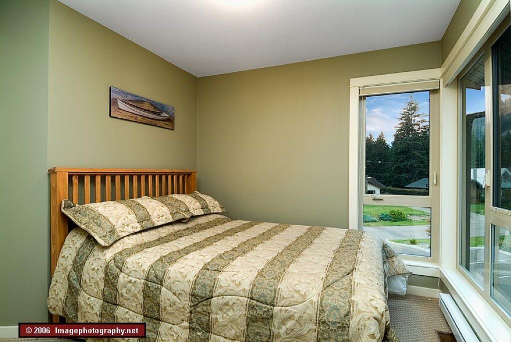 Photo of Bedroom in Scotch Creek