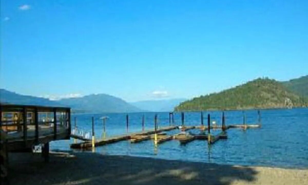 Photo of Others in Scotch Creek