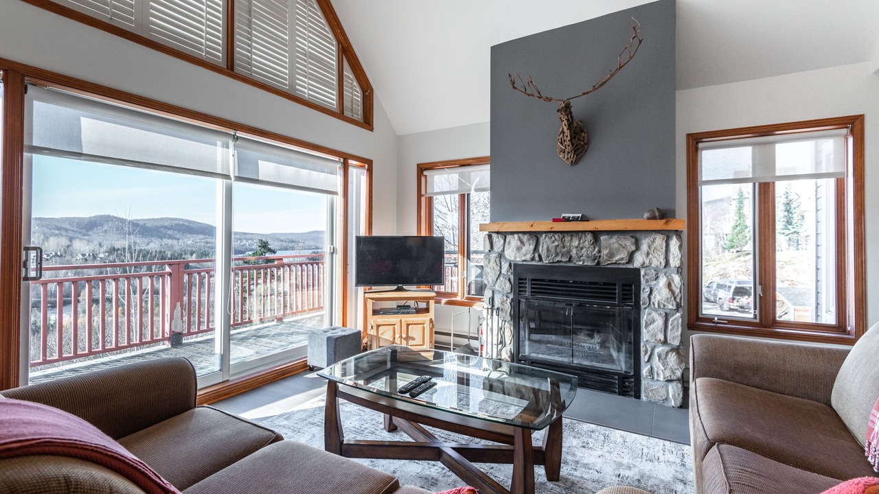 Photo of Livingroom in Mont-Tremblant