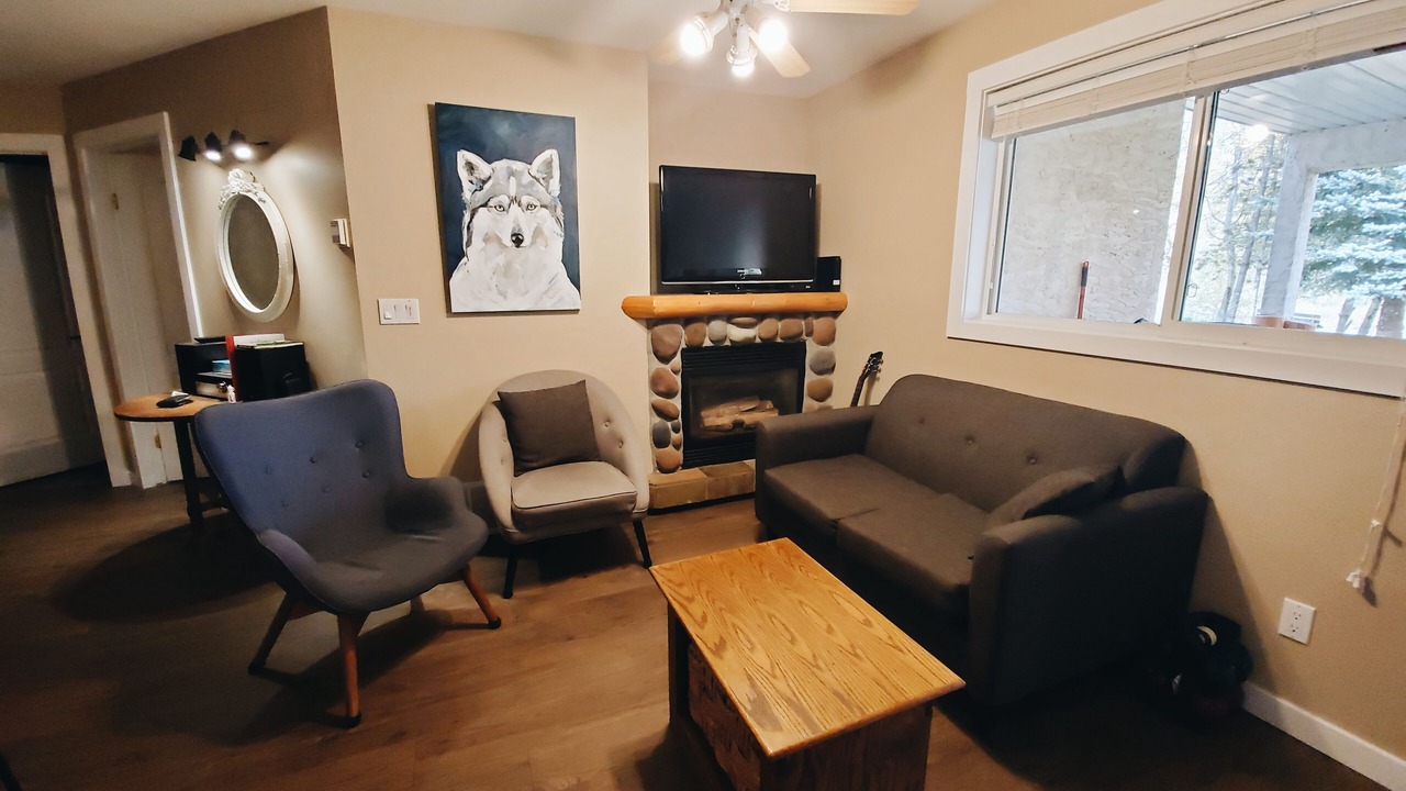 Photo of Bedroom in East Kootenay