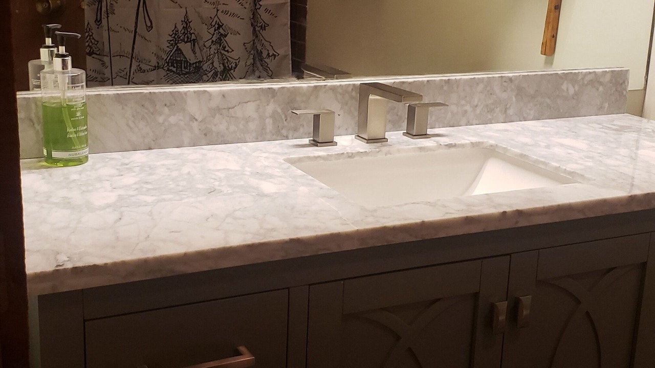 Photo of Bathroom in Big White Ski Resort