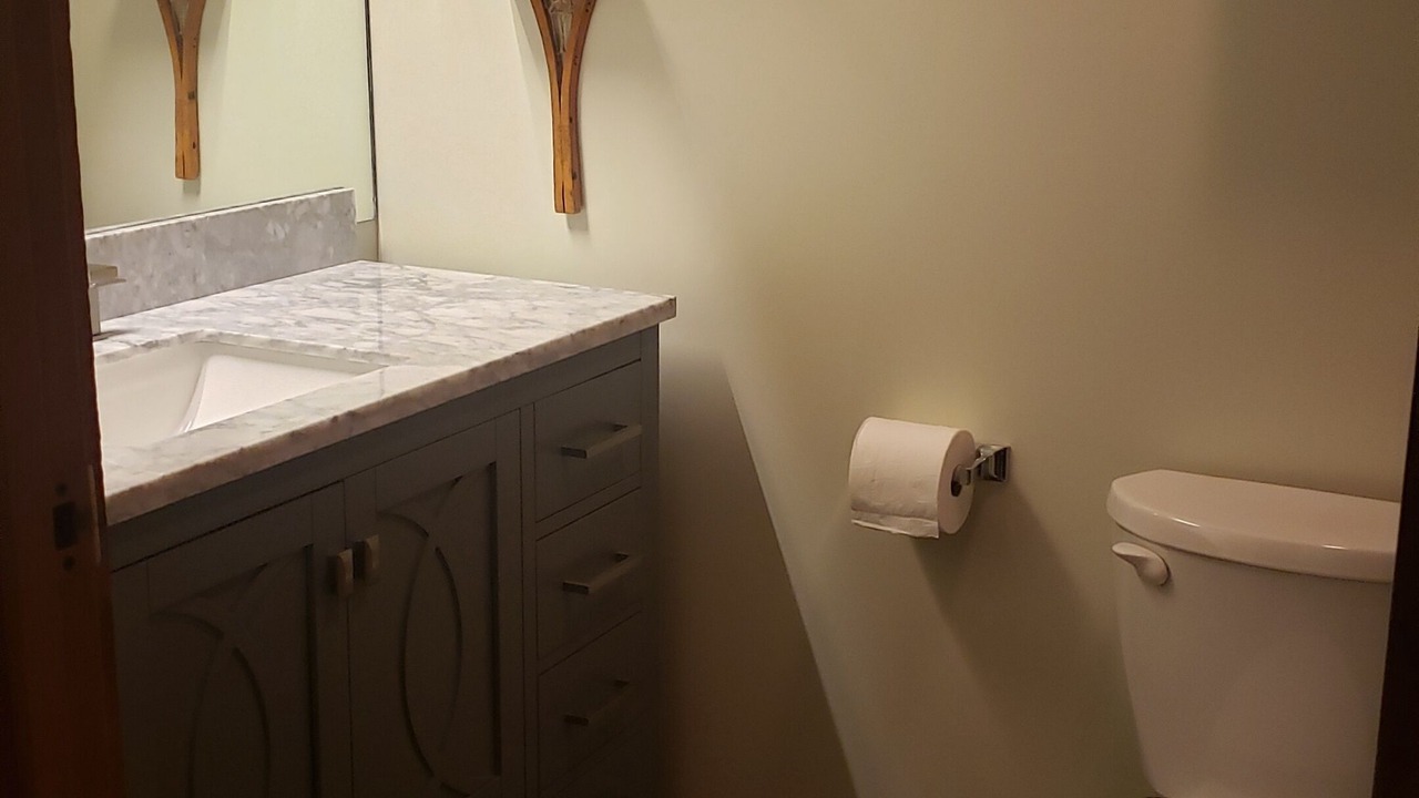 Photo of Bathroom in Big White Ski Resort
