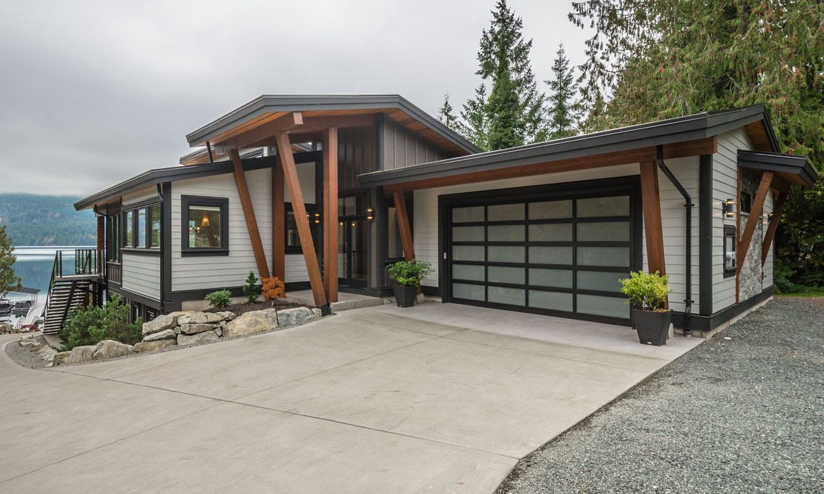 Photo of Outdoor in Sproat Lake
