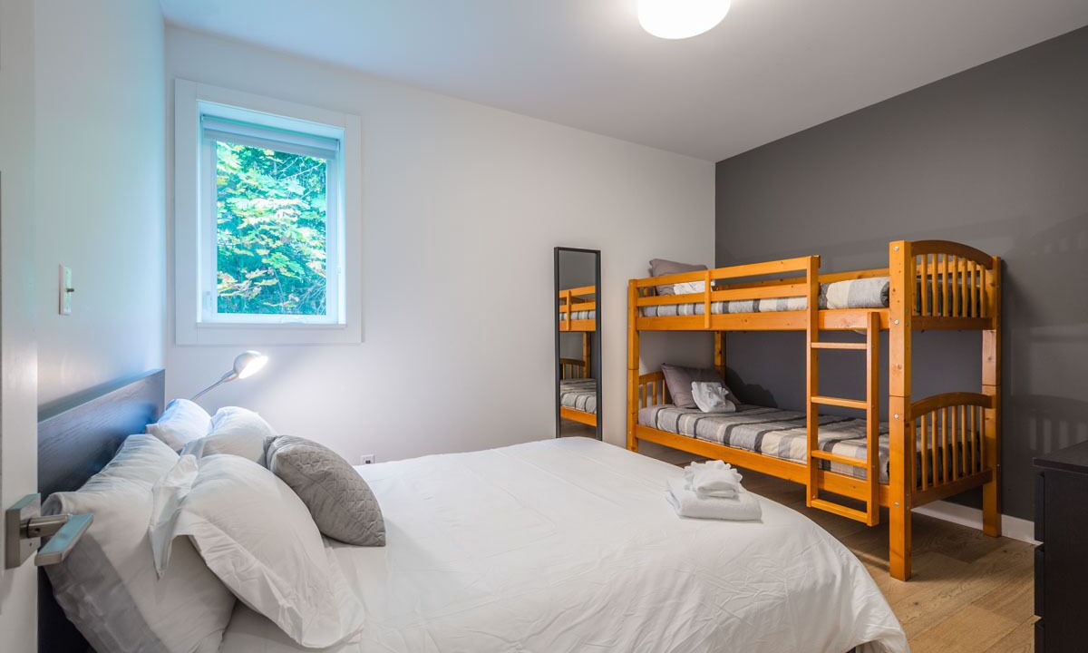 Photo of Bedroom in Sproat Lake