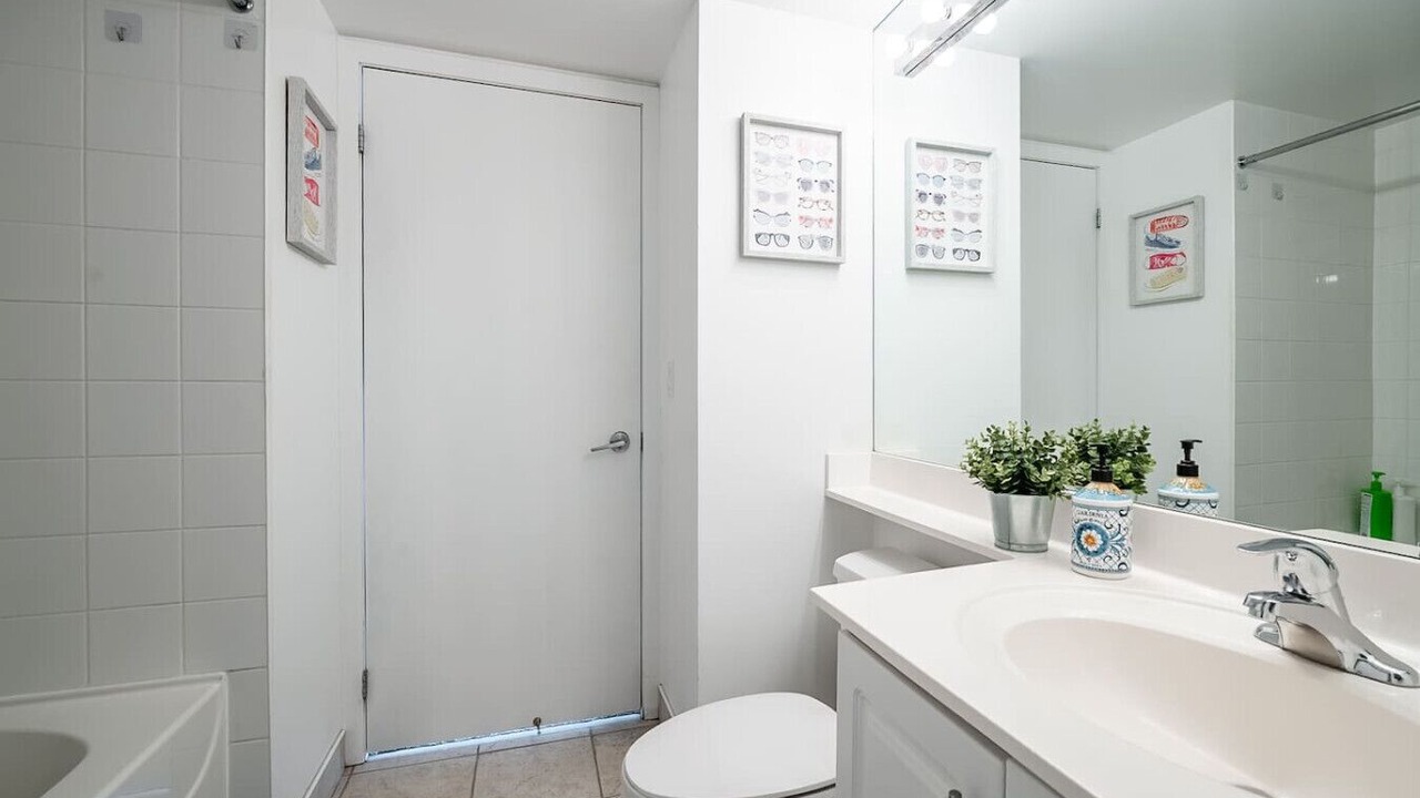 Photo of Bathroom in Niagara