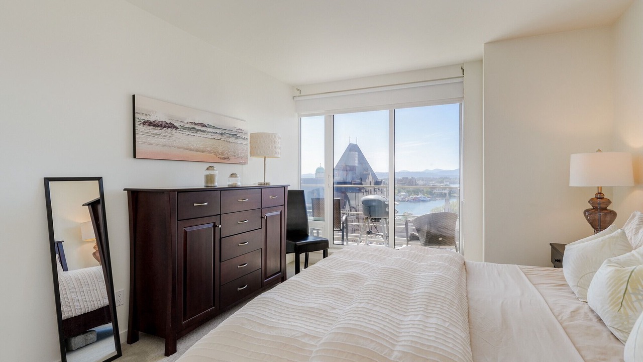 Photo of Bedroom in Downtown Victoria
