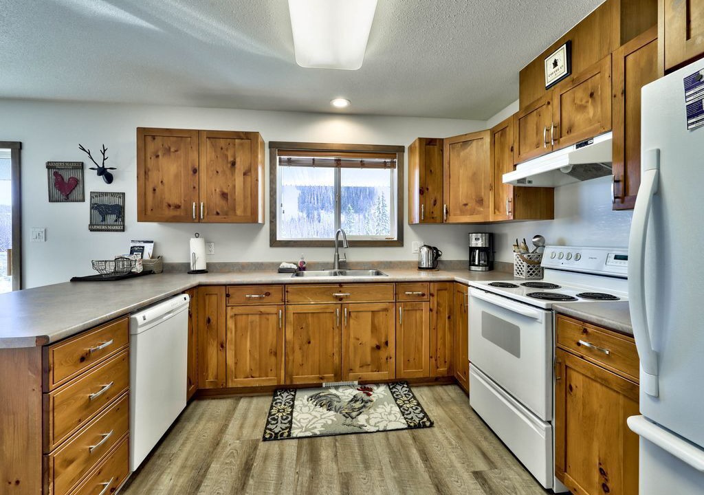 Photo of Others in Sunburst Estates
