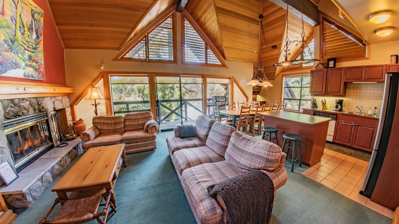 Photo of Livingroom in Upper Village