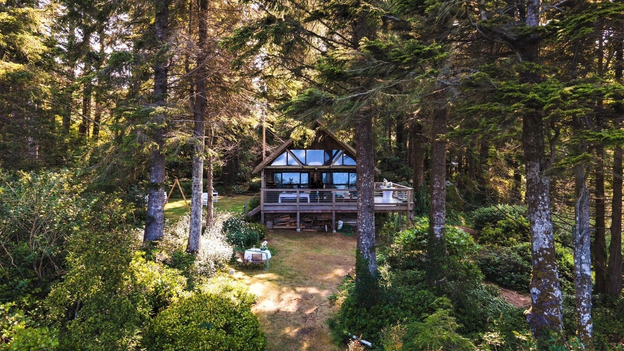 Photo of Outdoor in Juan de Fuca Electoral Area