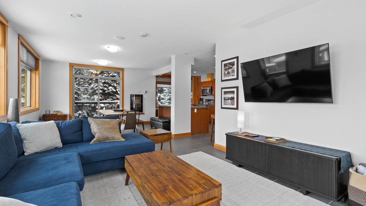 Photo of Livingroom in Sun Peaks