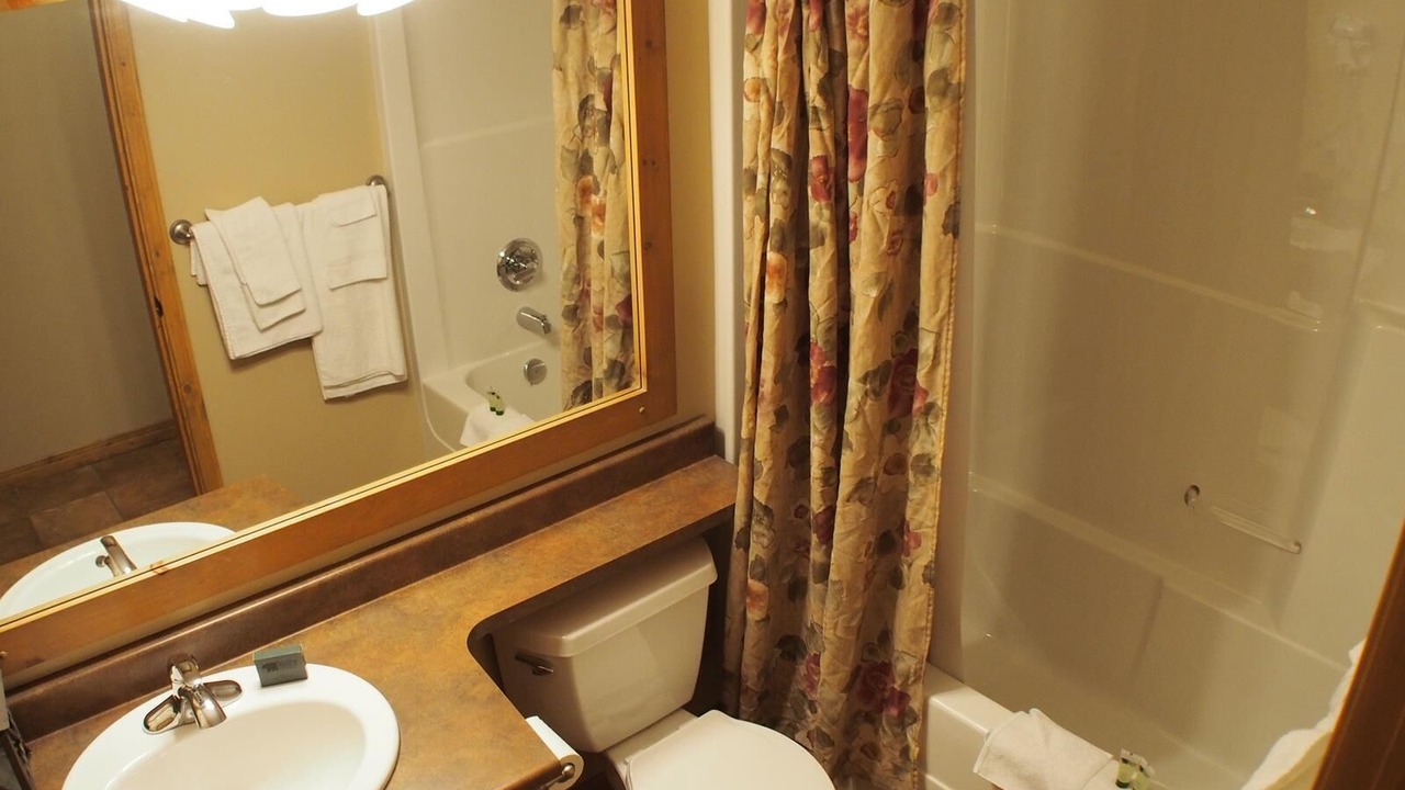Photo of Bathroom in Sun Peaks