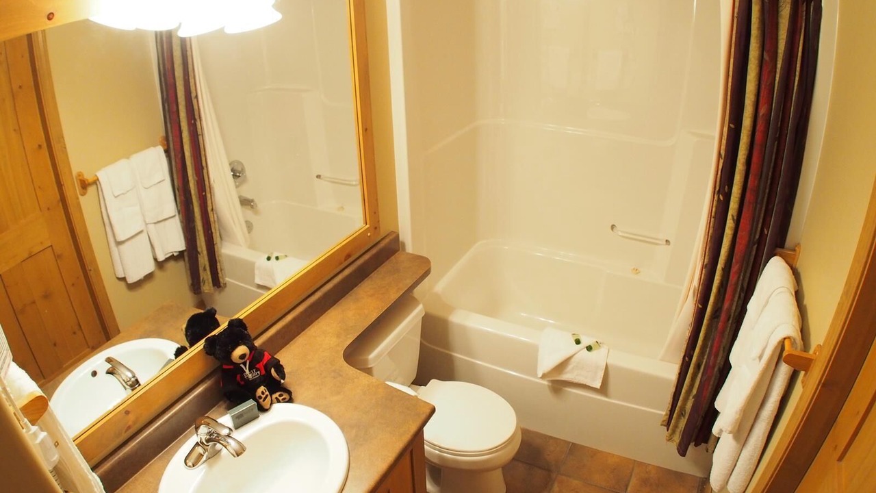 Photo of Bathroom in Sun Peaks