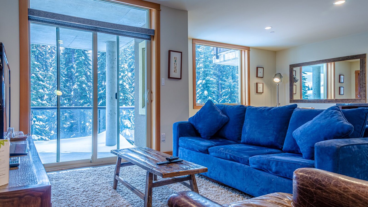 Photo of Livingroom in Sun Peaks