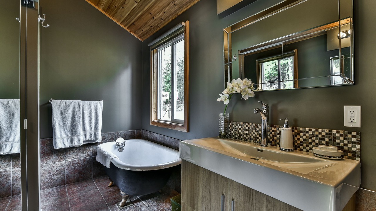 Photo of Bathroom in Agassiz