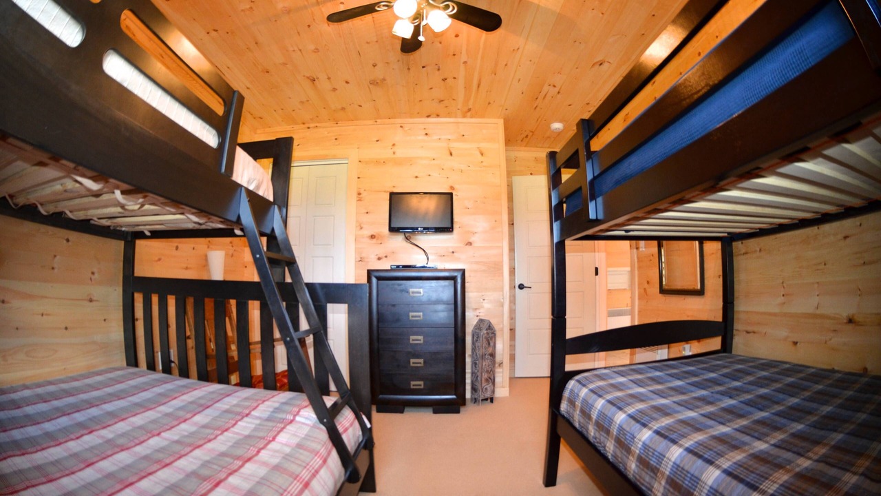 Photo of Bedroom in New Dominion