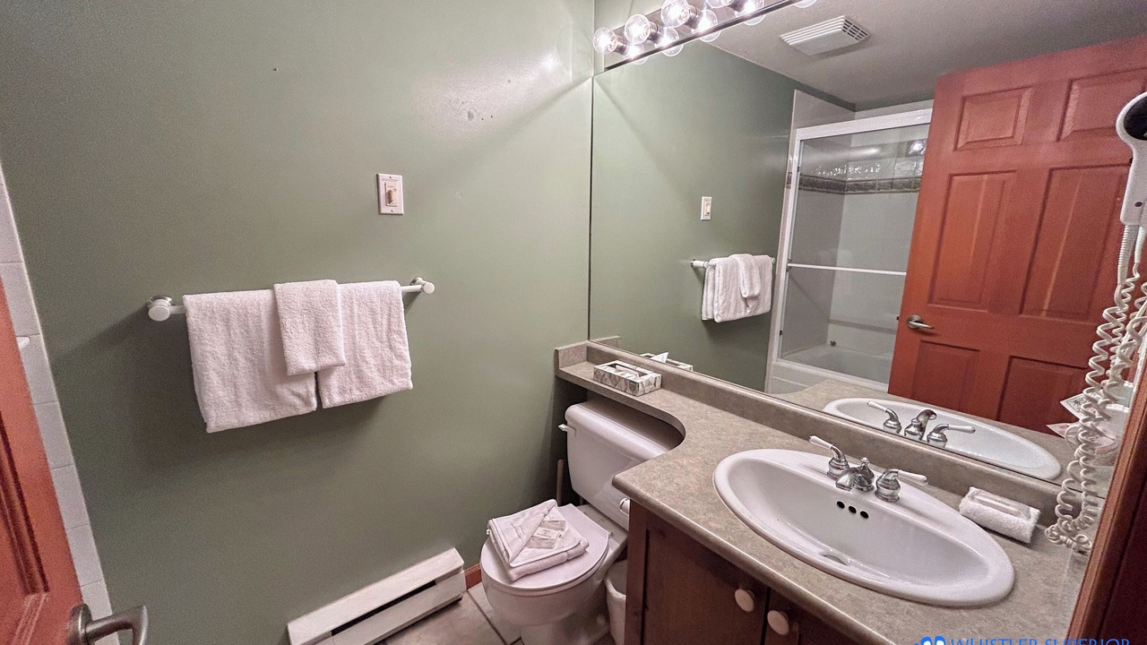 Photo of Bathroom in Village North