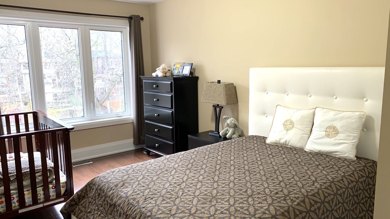 Photo of Bedroom in Upper Beaches