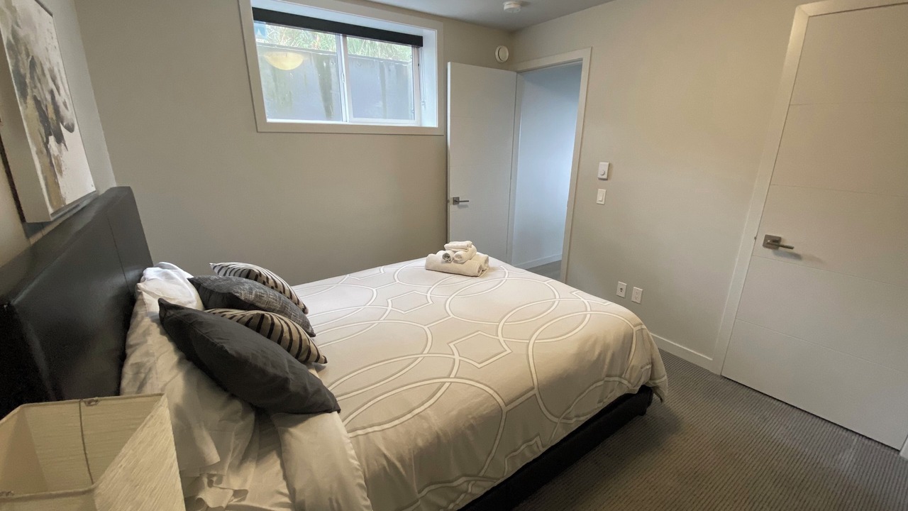 Photo of Bedroom in Colwood