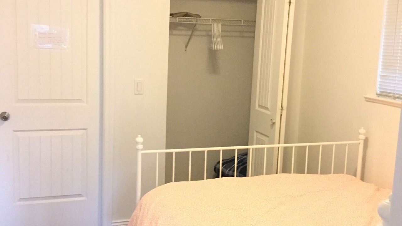 Photo of Bedroom in Riley Park
