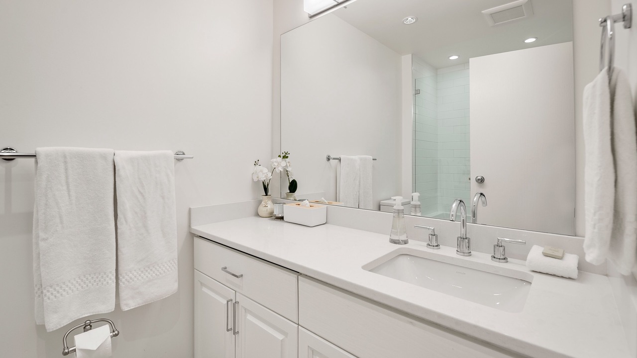 Photo of Bathroom in Upper Village