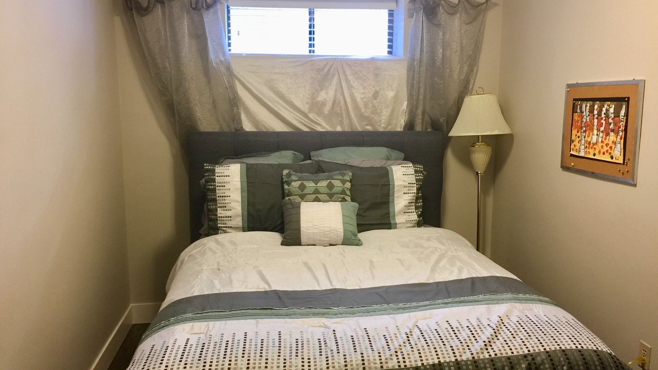 Photo of Bedroom in Clearbrook