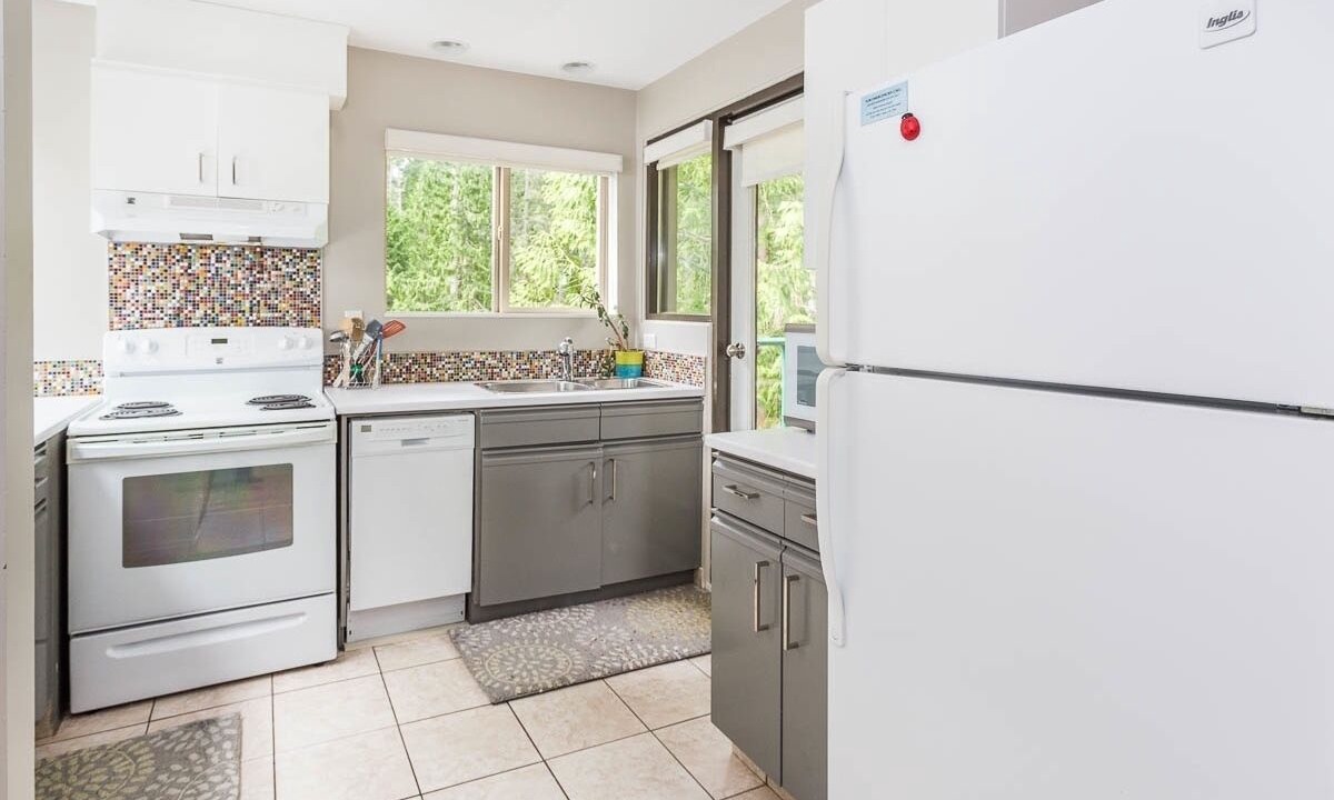 Photo of Kitchen in Yellow Point