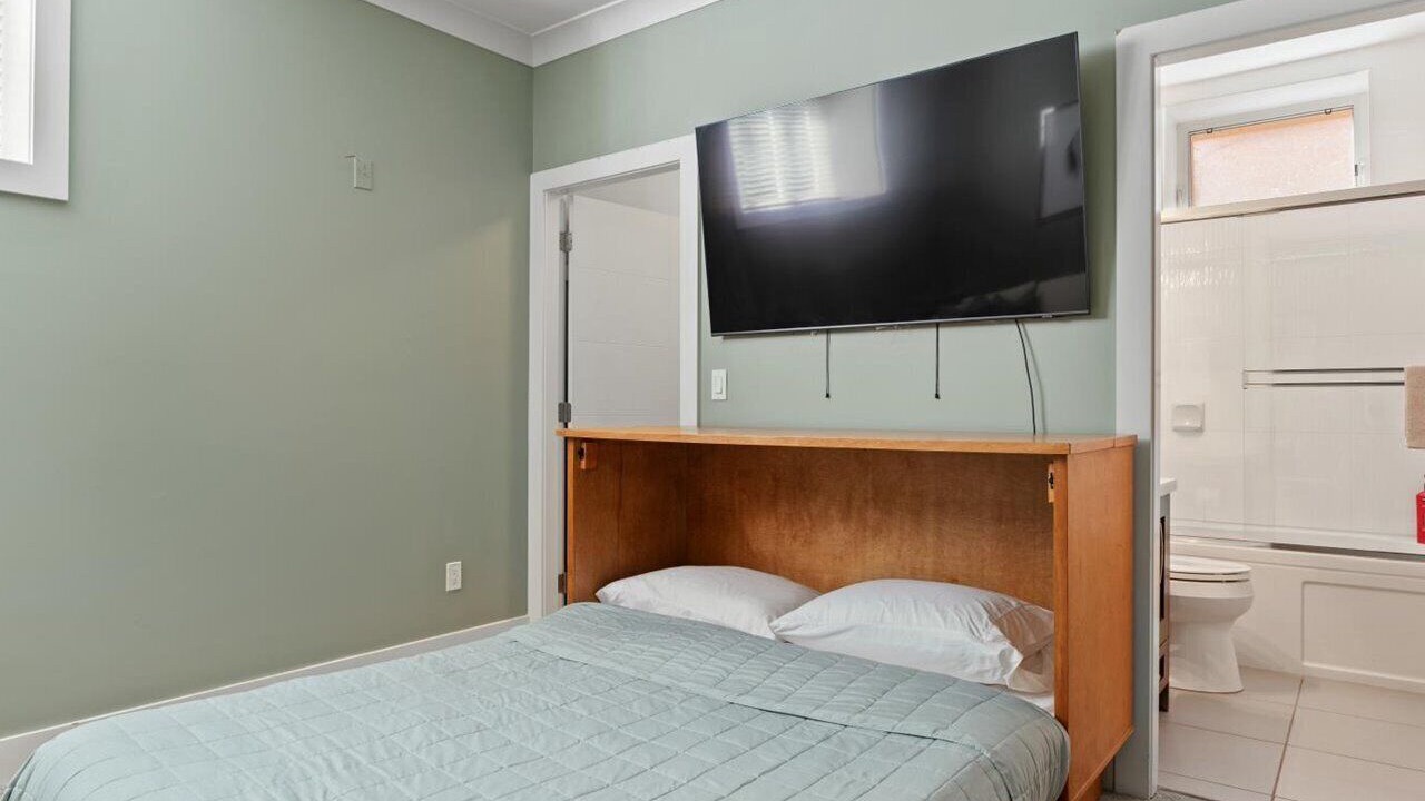 Photo of Bedroom in Vancouver South