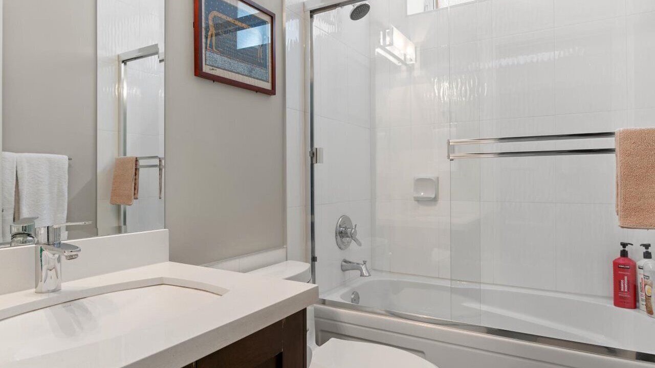 Photo of Bathroom in Vancouver South